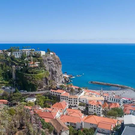 Modern Tropical Hideaway By Lovelystay Ponta do Sol (Madeira)