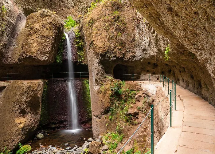 Appartamento Modern Tropical Hideaway By Lovelystay